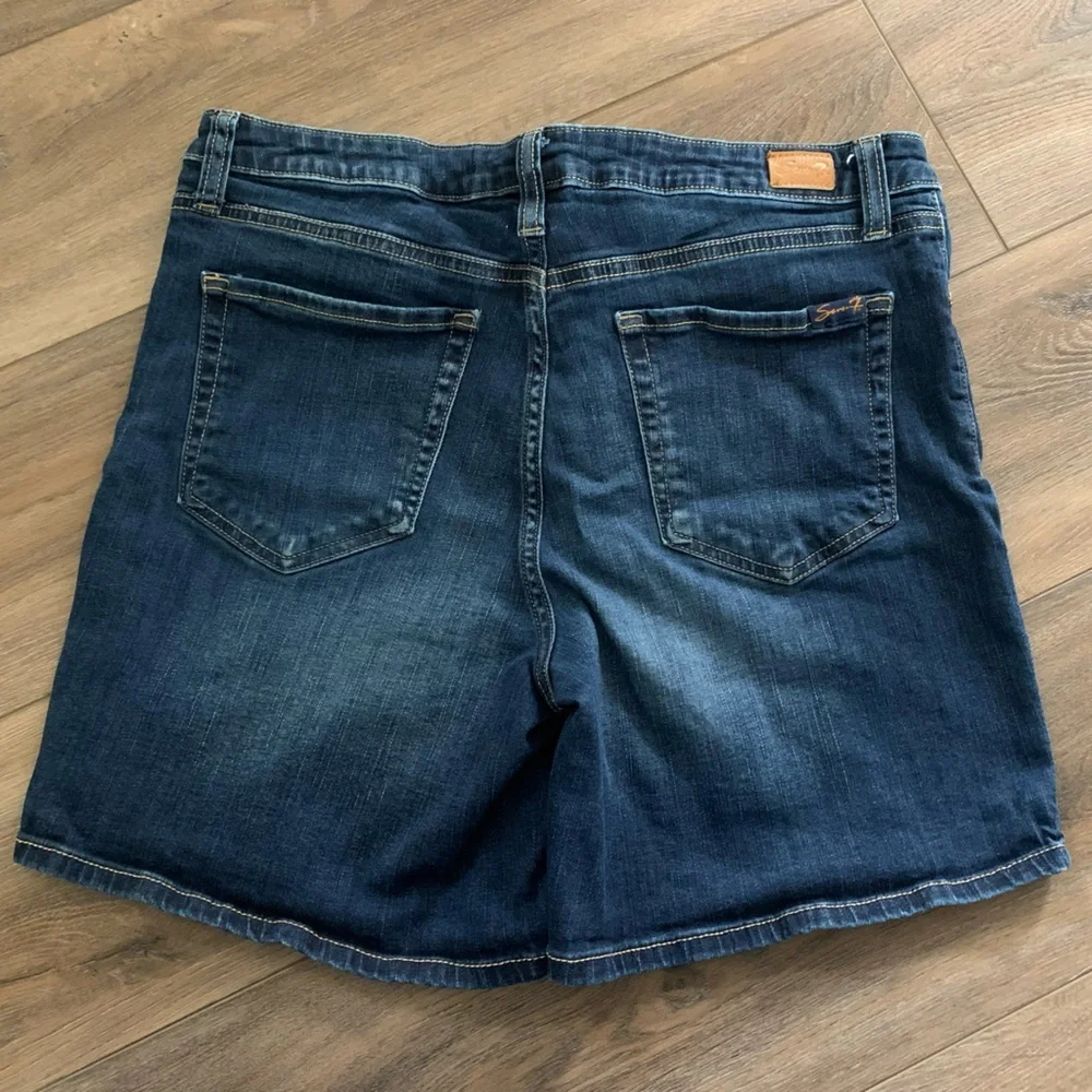 Seven7 Jean Weekend Shorts - Size 12 - Super Comfy